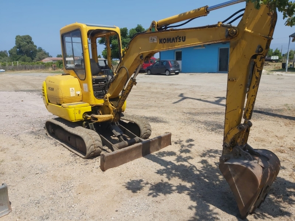 mini escavatore komatsu