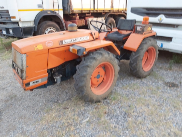 Trattore carraro 